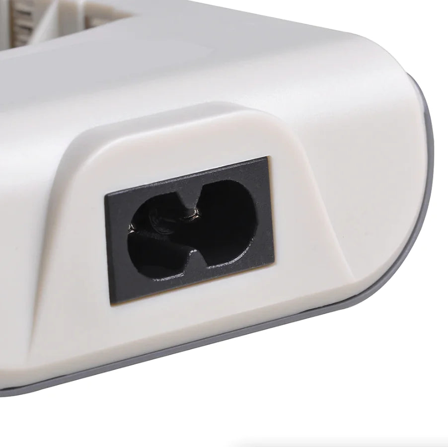 8 Slot Battery Charger For Ni-MH Ni-CD AA AAA Rechargeable Batteries