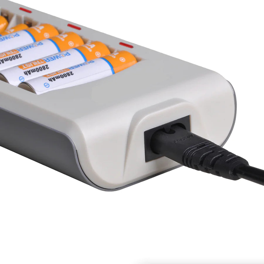 8 Slot Battery Charger For Ni-MH Ni-CD AA AAA Rechargeable Batteries
