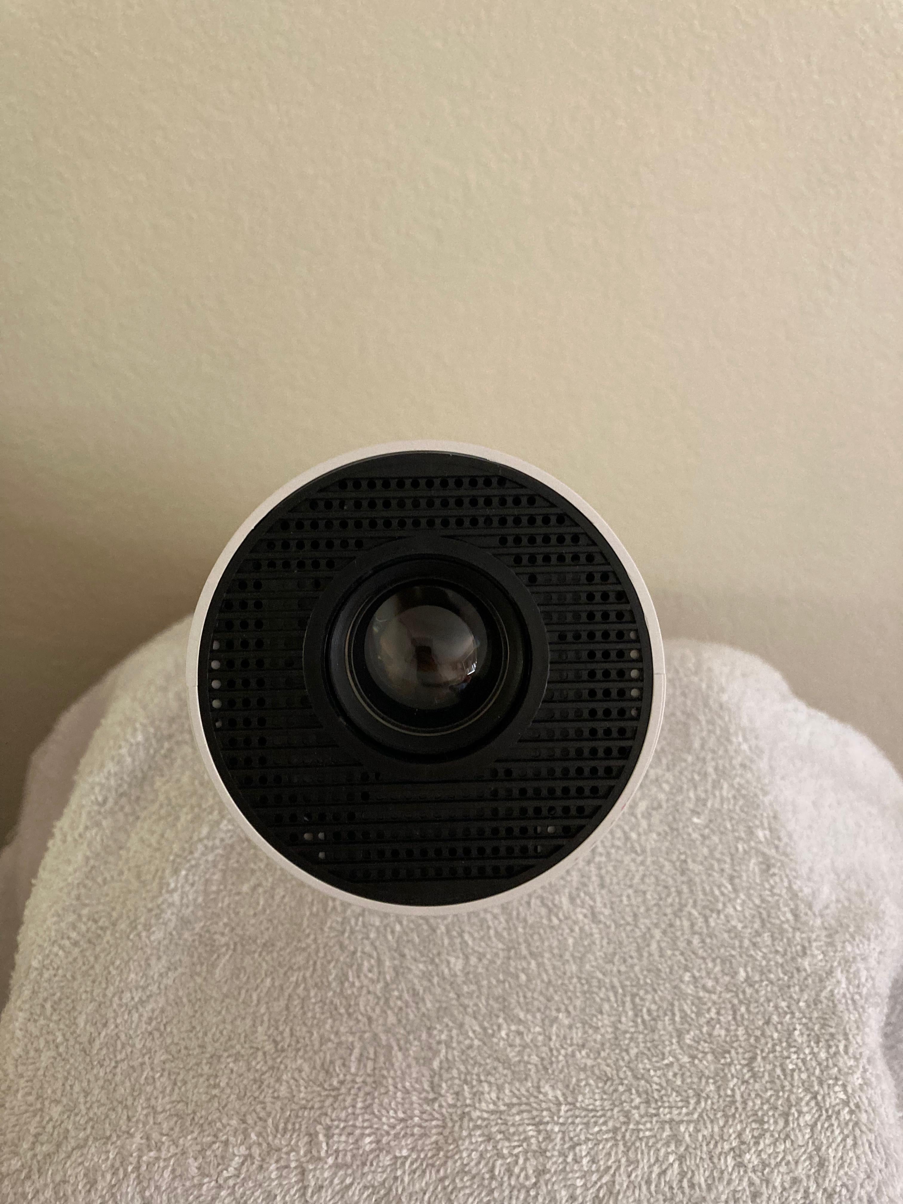 Smart 4K Mini Projector